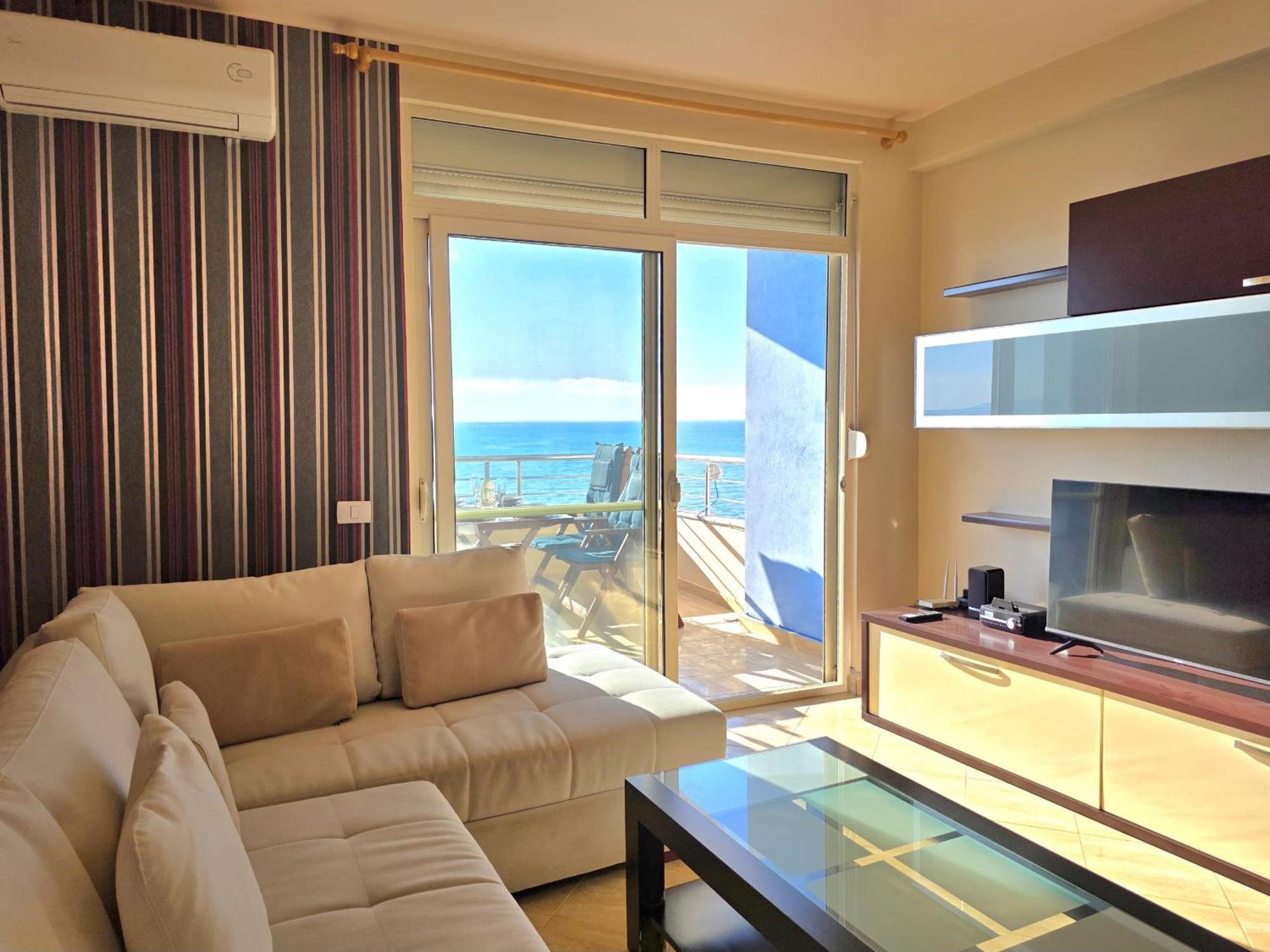 Vacation Rental Durres - 075 Exterior photo